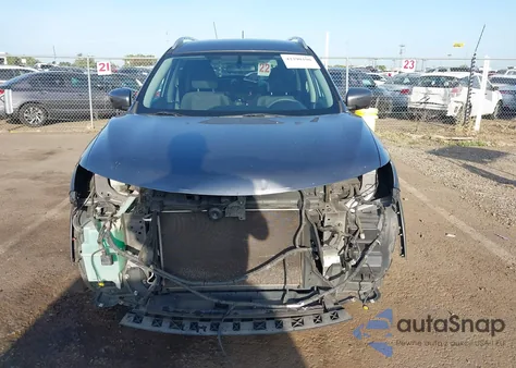 2016 Nissan Rogue Sv z USA, uszkodzony, nr VIN KNMAT2MT1GP665115